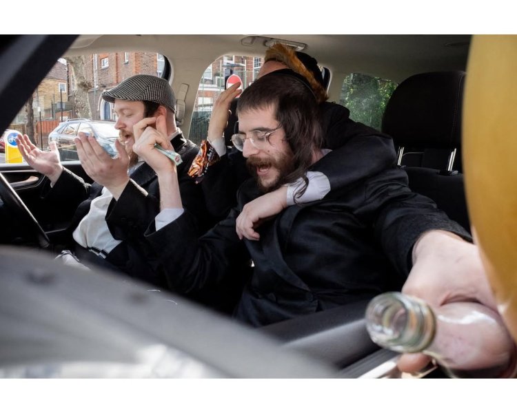 Purim, March 2024 ..... #purim2024 #streetphotographylondon #shootgr_london #capturestreets #s...jpg
